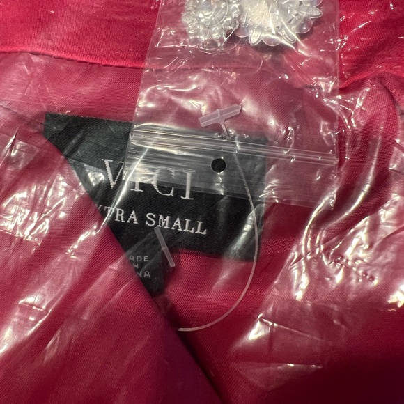 NWT Sensational Queen Satin Embellished Pocketed Blaze Sz: XS - Picture 10 of 11